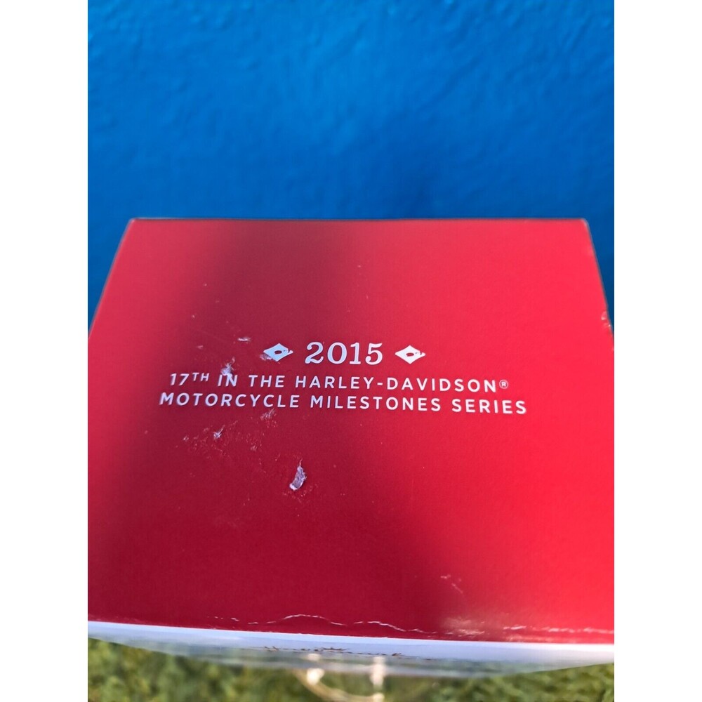 New Hallmark 2015 Keepsake Ornament “2014 Sportster Forty-Eight” Harley-Davidson - Picture 6 of 6